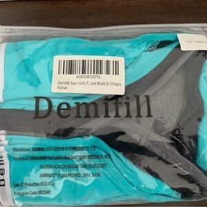 Demifill girls briefs. New, unopened.